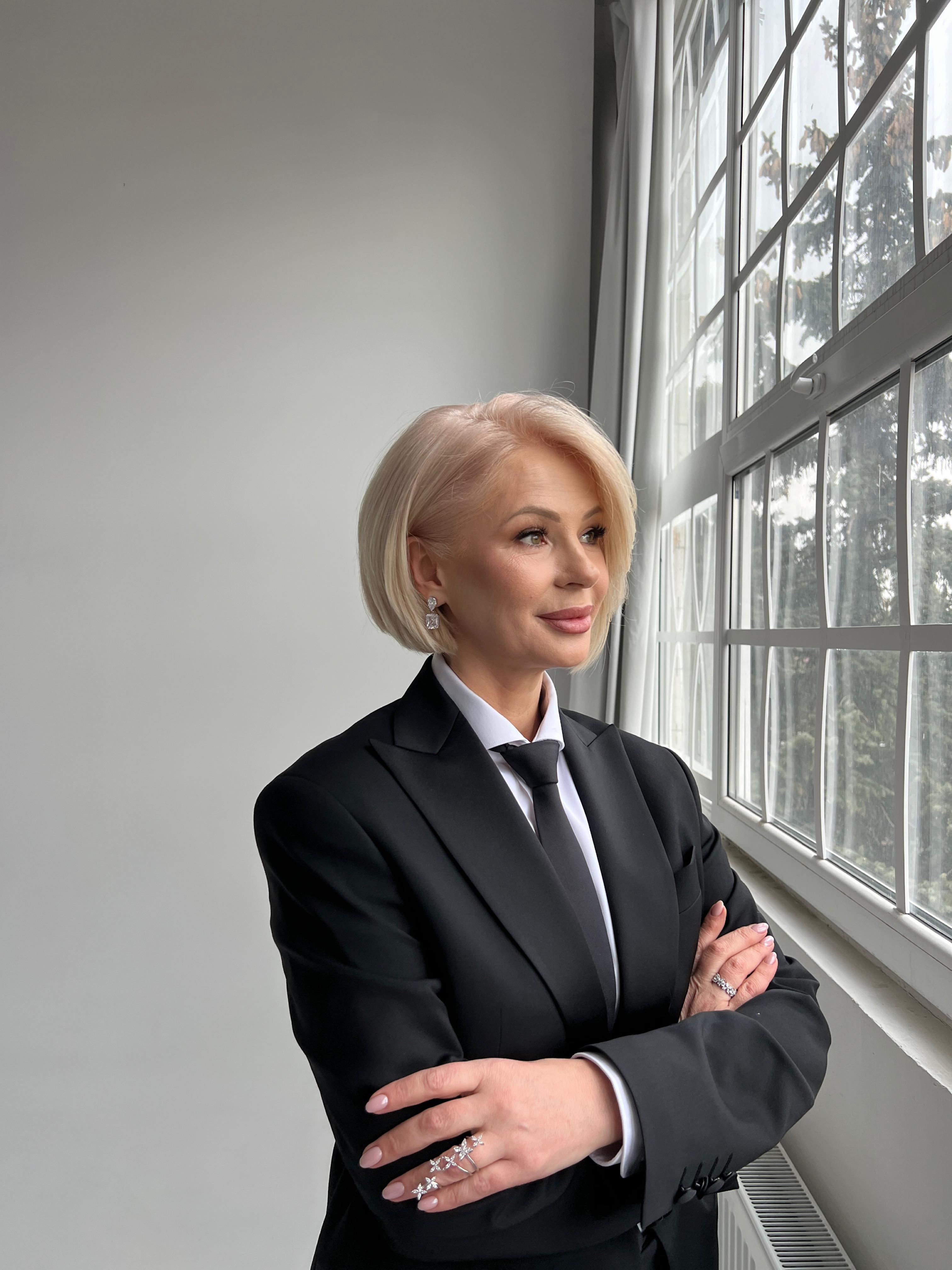 Galina Macari — Director la Salon Afrodita Chișinău